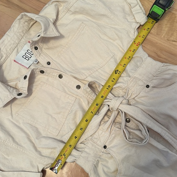 BDG Urban Outfitters Beige Button-Up Romper Medium - Picture 5 of 9